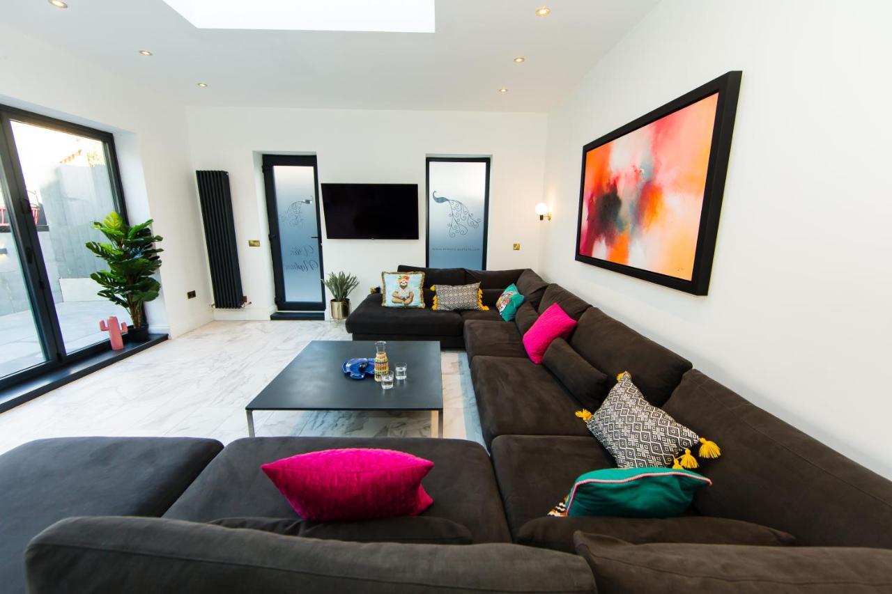 Rounton Villa By Maison Parfaite - Hot Tub - Sea Views - Parking Robin Hood's Bay Luaran gambar