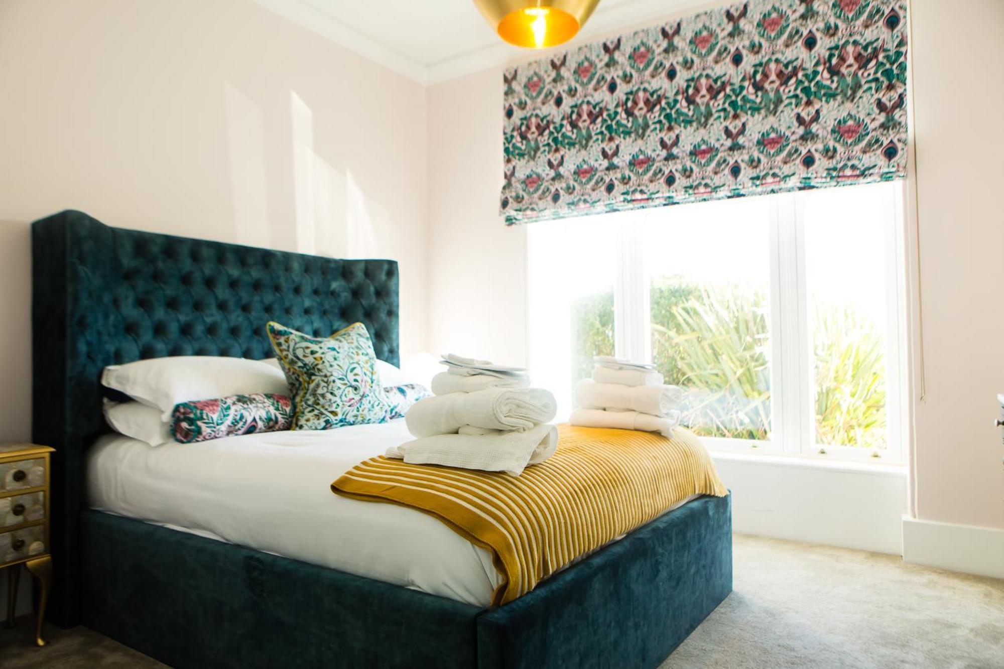 Rounton Villa By Maison Parfaite - Hot Tub - Sea Views - Parking Robin Hood's Bay Luaran gambar