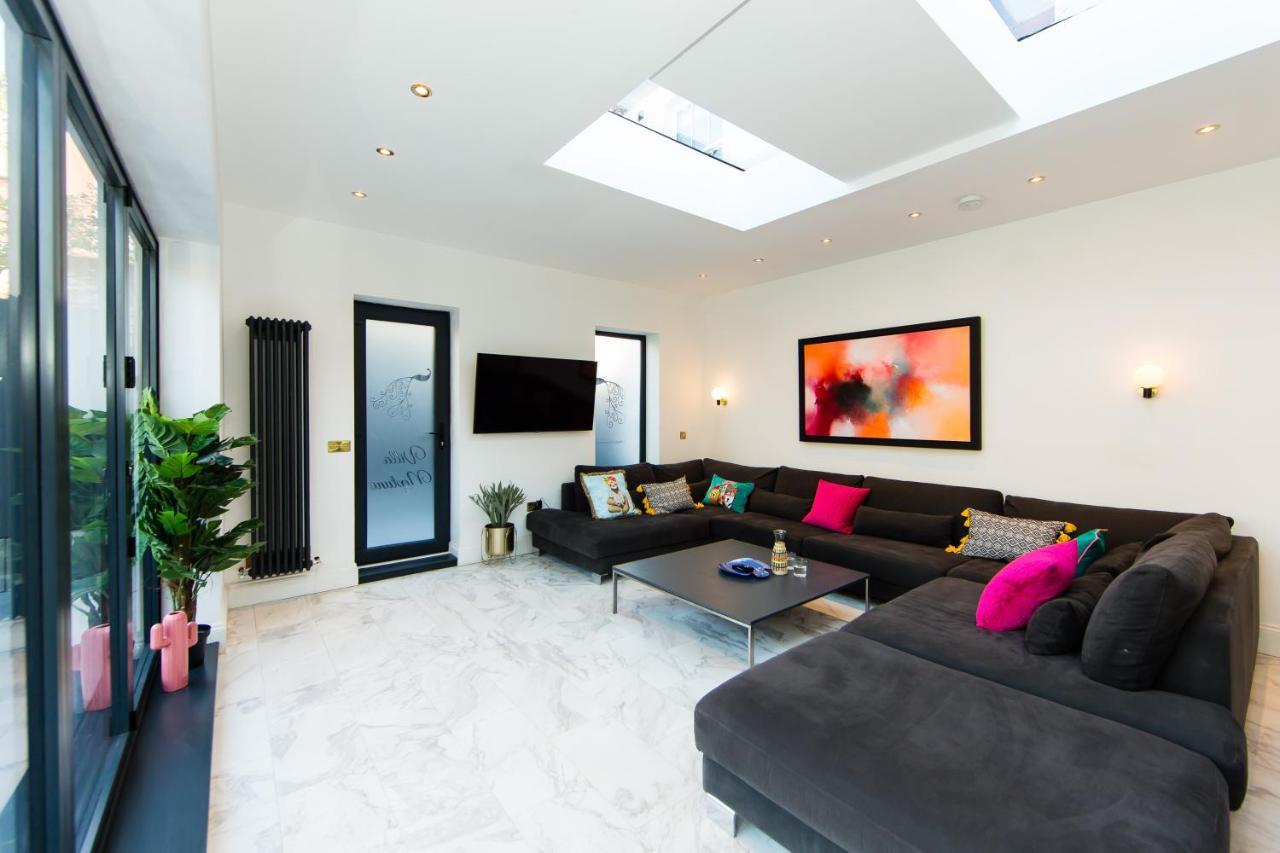 Rounton Villa By Maison Parfaite - Hot Tub - Sea Views - Parking Robin Hood's Bay Luaran gambar